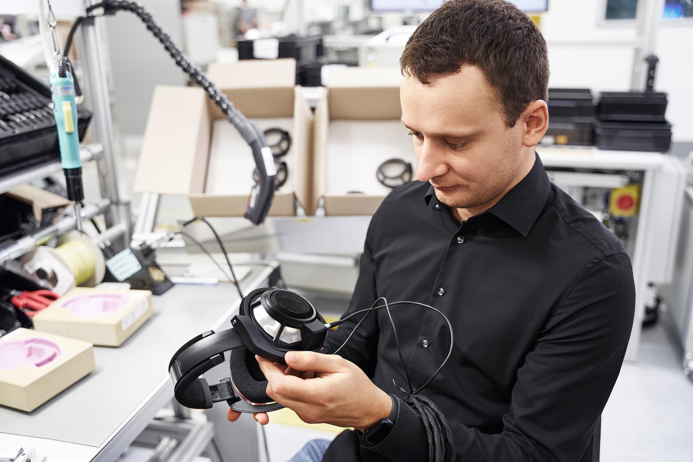 Refurbished by Sennheiser