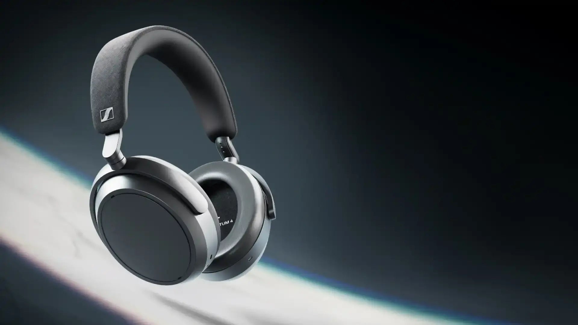 MOMENTUM 4 Wireless Desktop em grafite